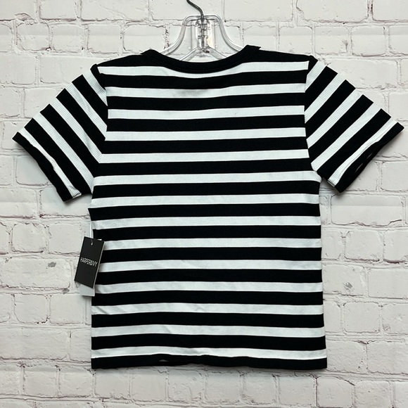 Harper & Ivy Black and White Stripe Tee - Picture 6 of 11
